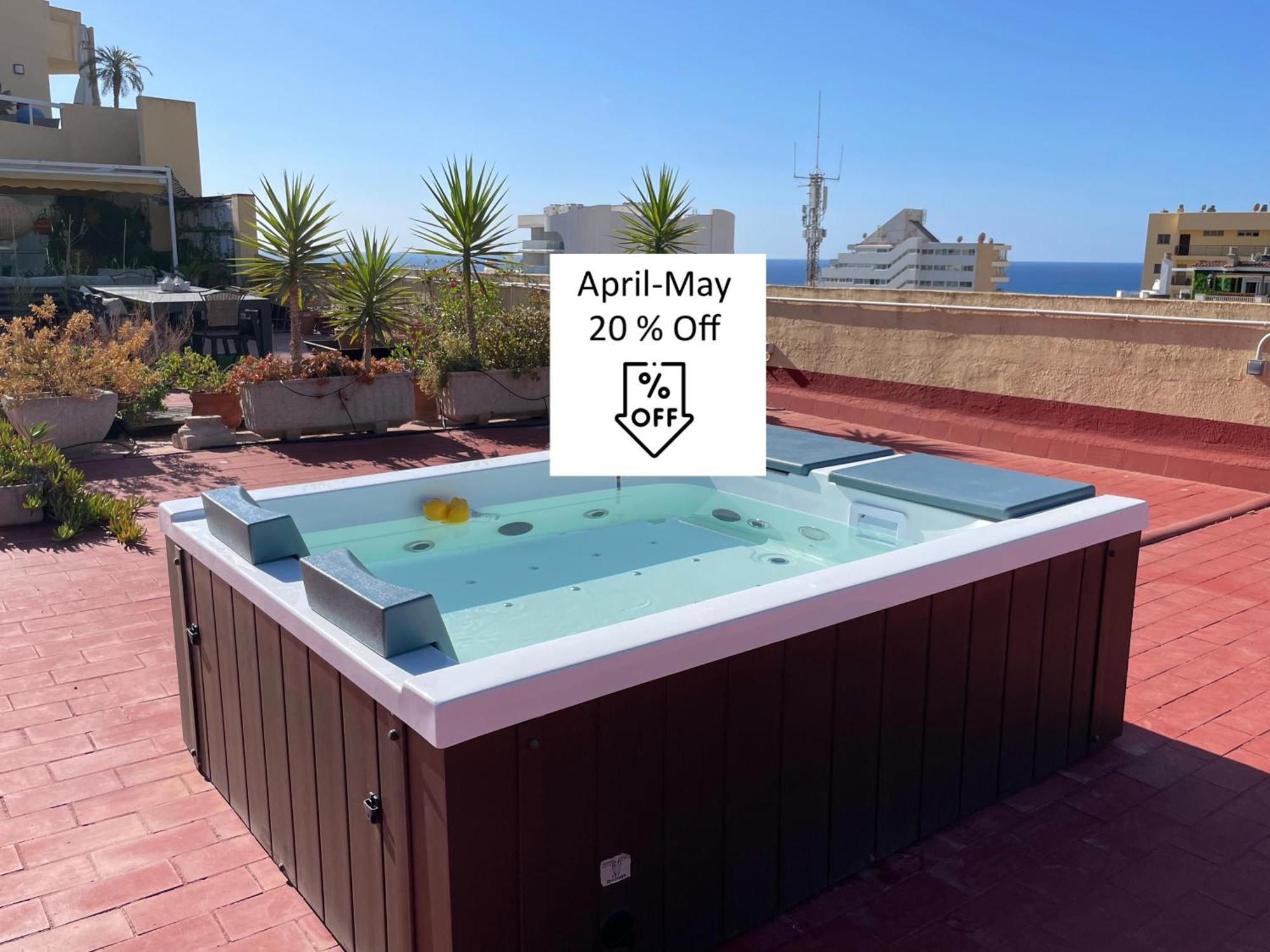 550 M2 Luxury Penthouse - Jacuzzi, Golf &