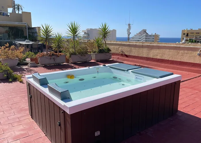 Luxury Rental Benalmadena - 550 M2 Penthouse - Jacuzzi, Golf & Beach